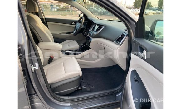 Buy Import Hyundai Tucson White Car in Import - Dubai in Bumthang Buy Import Hyundai Tucson White Car in Import - Dubai in Bumthang