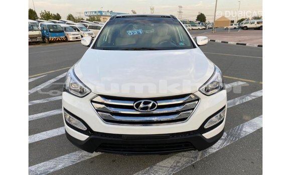Buy Import Hyundai Santa Fe White Car in Import - Dubai in Bumthang Buy Import Hyundai Santa Fe White Car in Import - Dubai in Bumthang