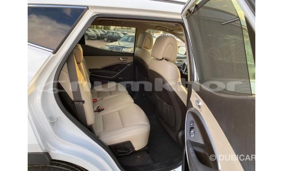 Buy Import Hyundai Santa Fe White Car in Import - Dubai in Bumthang Buy Import Hyundai Santa Fe White Car in Import - Dubai in Bumthang