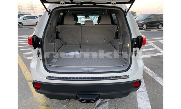 Buy Import Toyota Highlander White Car in Import - Dubai in Bumthang Buy Import Toyota Highlander White Car in Import - Dubai in Bumthang