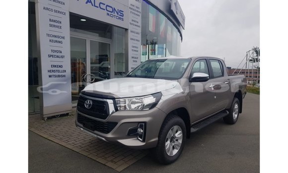 Buy Import Toyota Hilux Other Car in Import - Dubai in Bumthang Buy Import Toyota Hilux Other Car in Import - Dubai in Bumthang