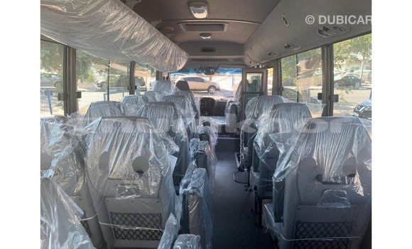 Buy Import Hyundai Accent White Car in Import - Dubai in Bumthang Buy Import Hyundai Accent White Car in Import - Dubai in Bumthang