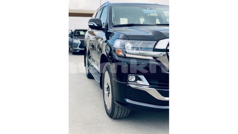 Big with watermark toyota land cruiser bumthang import dubai 2426