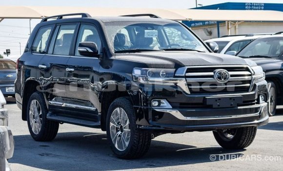 Buy Import Toyota Land Cruiser Black Car in Import - Dubai in Bumthang Buy Import Toyota Land Cruiser Black Car in Import - Dubai in Bumthang