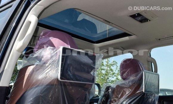 Buy Import Toyota Land Cruiser Black Car in Import - Dubai in Bumthang Buy Import Toyota Land Cruiser Black Car in Import - Dubai in Bumthang
