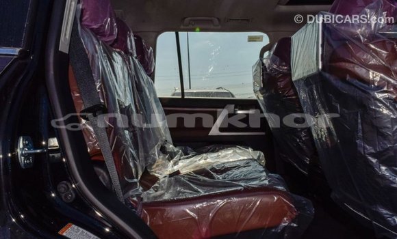 Buy Import Toyota Land Cruiser Black Car in Import - Dubai in Bumthang Buy Import Toyota Land Cruiser Black Car in Import - Dubai in Bumthang