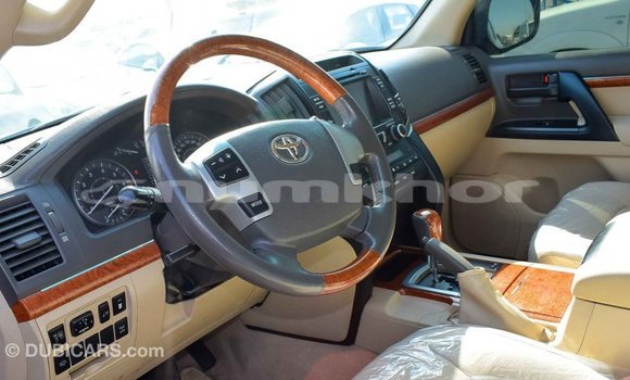 Buy Import Toyota Land Cruiser Other Car in Import - Dubai in Bumthang Buy Import Toyota Land Cruiser Other Car in Import - Dubai in Bumthang