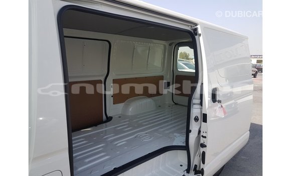 Buy Import Toyota Hiace White Car in Import - Dubai in Bumthang Buy Import Toyota Hiace White Car in Import - Dubai in Bumthang