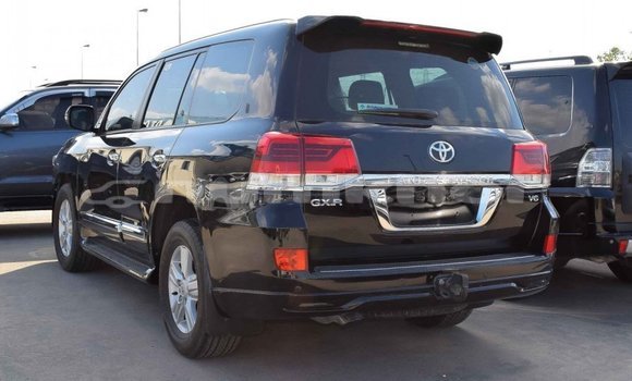 Buy Import Toyota Land Cruiser Black Car in Import - Dubai in Bumthang Buy Import Toyota Land Cruiser Black Car in Import - Dubai in Bumthang