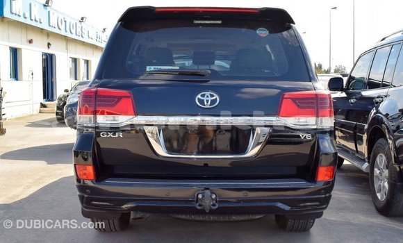 Buy Import Toyota Land Cruiser Black Car in Import - Dubai in Bumthang Buy Import Toyota Land Cruiser Black Car in Import - Dubai in Bumthang