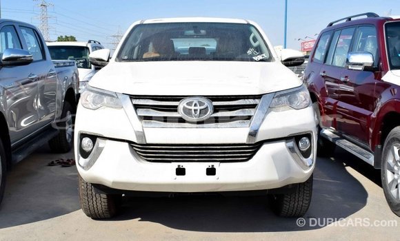 Buy Import Toyota Fortuner White Car in Import - Dubai in Bumthang Buy Import Toyota Fortuner White Car in Import - Dubai in Bumthang