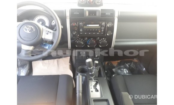 Buy Import Toyota FJ Cruiser Black Car in Import - Dubai in Bumthang Buy Import Toyota FJ Cruiser Black Car in Import - Dubai in Bumthang