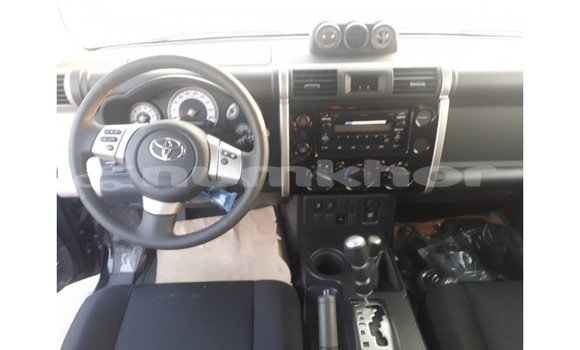 Buy Import Toyota FJ Cruiser Black Car in Import - Dubai in Bumthang Buy Import Toyota FJ Cruiser Black Car in Import - Dubai in Bumthang