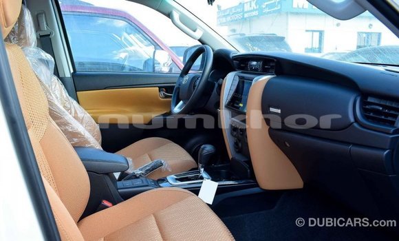 Buy Import Toyota Fortuner White Car in Import - Dubai in Bumthang Buy Import Toyota Fortuner White Car in Import - Dubai in Bumthang