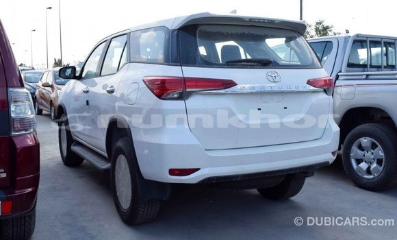 Buy Import Toyota Fortuner White Car in Import - Dubai in Bumthang Buy Import Toyota Fortuner White Car in Import - Dubai in Bumthang