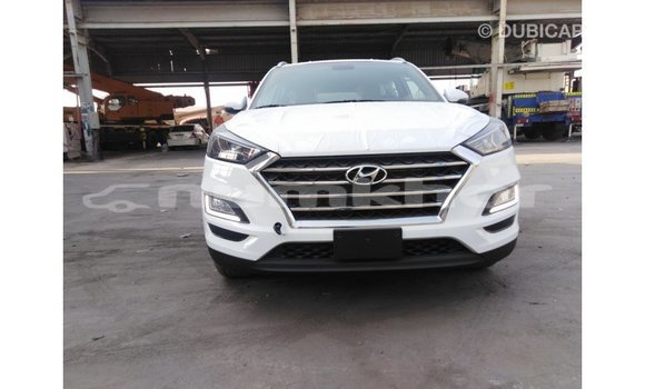 Buy Import Hyundai Tucson White Car in Import - Dubai in Bumthang Buy Import Hyundai Tucson White Car in Import - Dubai in Bumthang