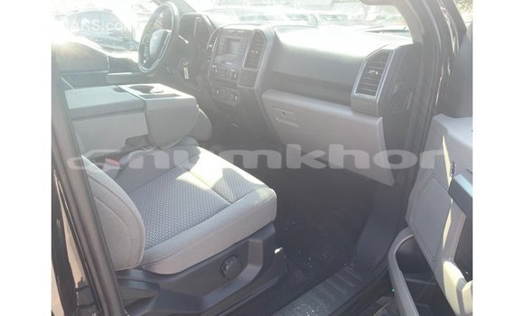 Buy Import Ford Club Wagon Black Car in Import - Dubai in Bumthang Buy Import Ford Club Wagon Black Car in Import - Dubai in Bumthang