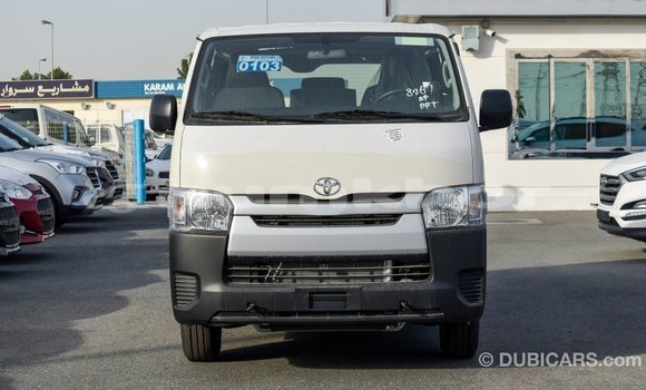 Buy Import Toyota Hiace White Car in Import - Dubai in Bumthang Buy Import Toyota Hiace White Car in Import - Dubai in Bumthang