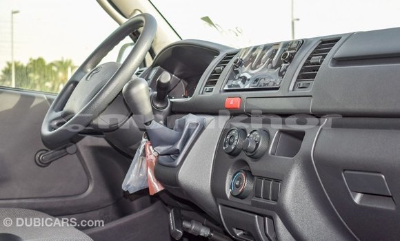 Buy Import Toyota Hiace White Car in Import - Dubai in Bumthang Buy Import Toyota Hiace White Car in Import - Dubai in Bumthang