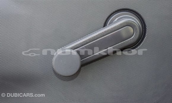 Buy Import Toyota Hiace White Car in Import - Dubai in Bumthang Buy Import Toyota Hiace White Car in Import - Dubai in Bumthang