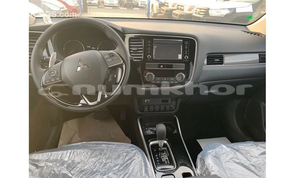 Buy Import Mitsubishi Outlander Brown Car in Import - Dubai in Bumthang Buy Import Mitsubishi Outlander Brown Car in Import - Dubai in Bumthang