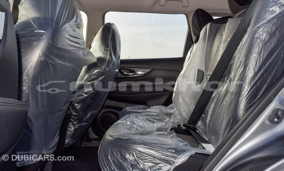 Buy Import Nissan Evalia Other Truck in Import - Dubai in Bumthang Buy Import Nissan Evalia Other Truck in Import - Dubai in Bumthang