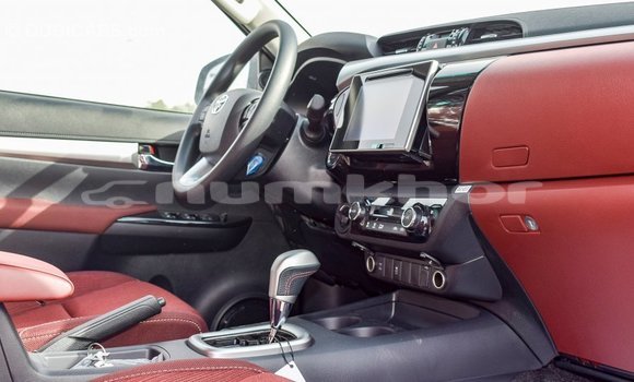 Buy Import Toyota Hilux White Car in Import - Dubai in Bumthang Buy Import Toyota Hilux White Car in Import - Dubai in Bumthang