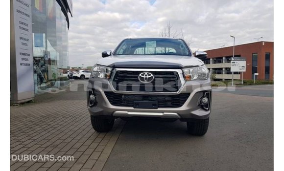 Buy Import Toyota Hilux Brown Car in Import - Dubai in Bumthang Buy Import Toyota Hilux Brown Car in Import - Dubai in Bumthang