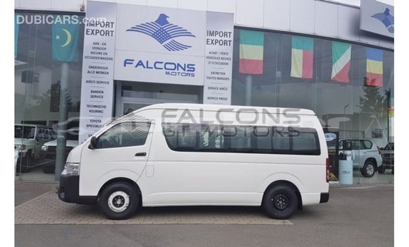 Buy Import Toyota Hiace White Car in Import - Dubai in Bumthang Buy Import Toyota Hiace White Car in Import - Dubai in Bumthang