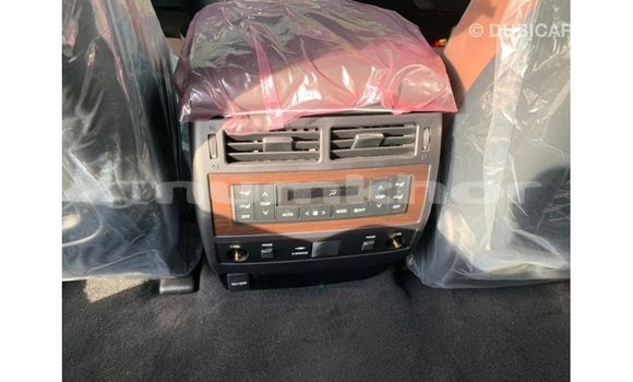 Buy Import Toyota Land Cruiser Black Car in Import - Dubai in Bumthang Buy Import Toyota Land Cruiser Black Car in Import - Dubai in Bumthang