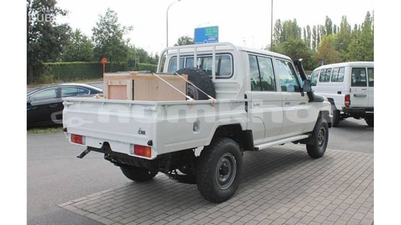 Big with watermark toyota land cruiser bumthang import dubai 2529