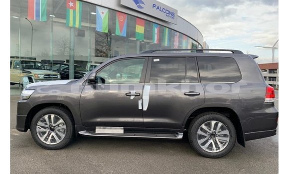 Buy Import Toyota Land Cruiser Brown Car in Import - Dubai in Bumthang Buy Import Toyota Land Cruiser Brown Car in Import - Dubai in Bumthang