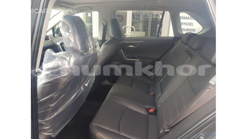Big with watermark toyota 4runner bumthang import dubai 2533