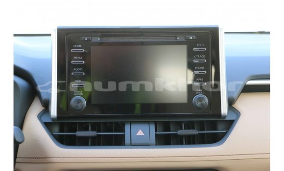 Buy Import Toyota 4Runner White Car in Import - Dubai in Bumthang Buy Import Toyota 4Runner White Car in Import - Dubai in Bumthang