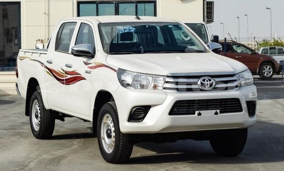 Buy Import Toyota Hilux White Car in Import - Dubai in Bumthang Buy Import Toyota Hilux White Car in Import - Dubai in Bumthang