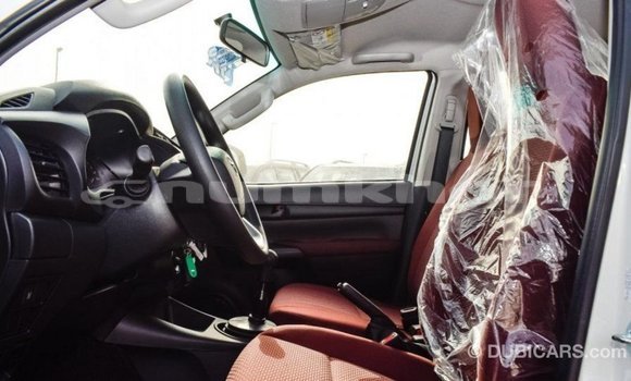 Buy Import Toyota Hilux White Car in Import - Dubai in Bumthang Buy Import Toyota Hilux White Car in Import - Dubai in Bumthang