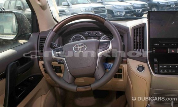 Buy Import Toyota Land Cruiser Black Car in Import - Dubai in Bumthang Buy Import Toyota Land Cruiser Black Car in Import - Dubai in Bumthang