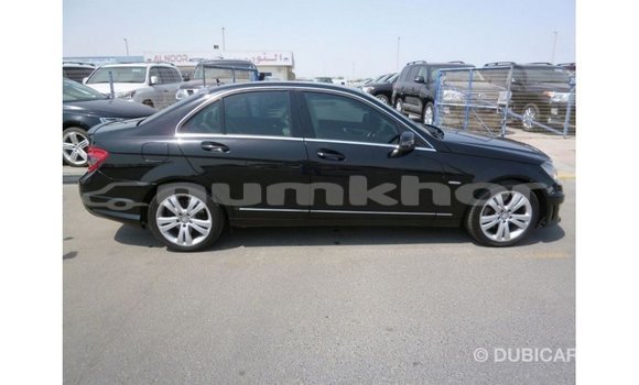 Buy Import Mercedes-Benz 200 Black Car in Import - Dubai in Bumthang Buy Import Mercedes-Benz 200 Black Car in Import - Dubai in Bumthang