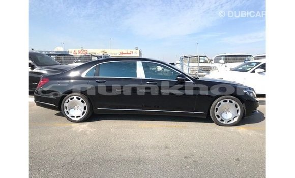 Buy Import Mercedes-Benz 190 Black Car in Import - Dubai in Bumthang Buy Import Mercedes-Benz 190 Black Car in Import - Dubai in Bumthang