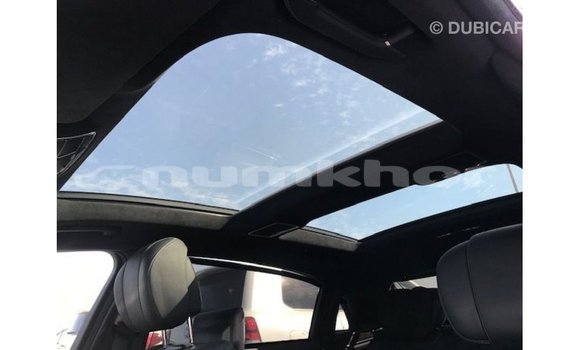 Buy Import Mercedes-Benz 190 Black Car in Import - Dubai in Bumthang Buy Import Mercedes-Benz 190 Black Car in Import - Dubai in Bumthang