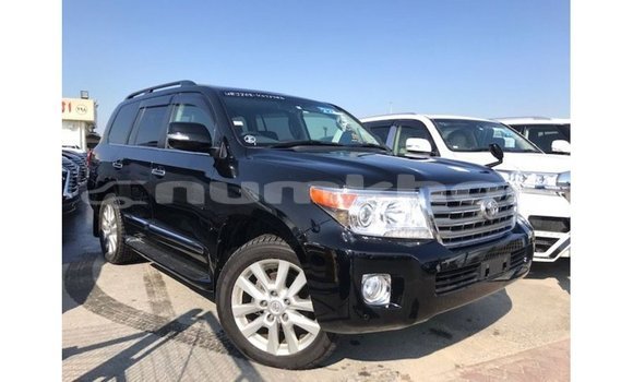 Buy Import Toyota Land Cruiser Black Car in Import - Dubai in Bumthang Buy Import Toyota Land Cruiser Black Car in Import - Dubai in Bumthang