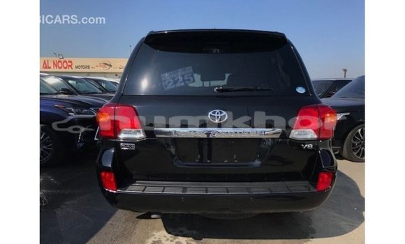 Buy Import Toyota Land Cruiser Black Car in Import - Dubai in Bumthang Buy Import Toyota Land Cruiser Black Car in Import - Dubai in Bumthang