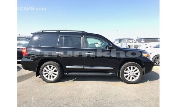 Buy Import Toyota Land Cruiser Black Car in Import - Dubai in Bumthang Buy Import Toyota Land Cruiser Black Car in Import - Dubai in Bumthang