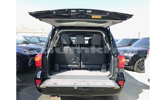 Buy Import Toyota Land Cruiser Black Car in Import - Dubai in Bumthang Buy Import Toyota Land Cruiser Black Car in Import - Dubai in Bumthang