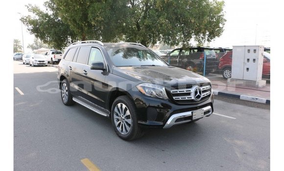 Buy Import Mercedes-Benz 190 Black Car in Import - Dubai in Bumthang Buy Import Mercedes-Benz 190 Black Car in Import - Dubai in Bumthang