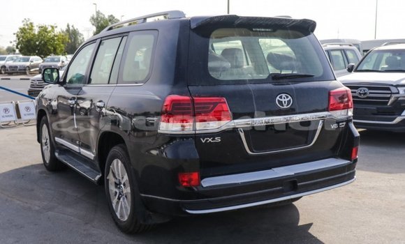 Buy Import Toyota Land Cruiser Black Car in Import - Dubai in Bumthang Buy Import Toyota Land Cruiser Black Car in Import - Dubai in Bumthang