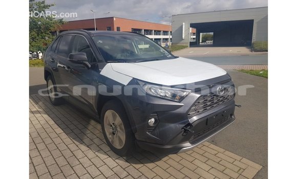 Buy Import Toyota 4Runner Other Car in Import - Dubai in Bumthang Buy Import Toyota 4Runner Other Car in Import - Dubai in Bumthang