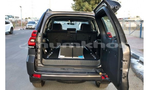 Buy Import Toyota Prado Other Car in Import - Dubai in Bumthang Buy Import Toyota Prado Other Car in Import - Dubai in Bumthang