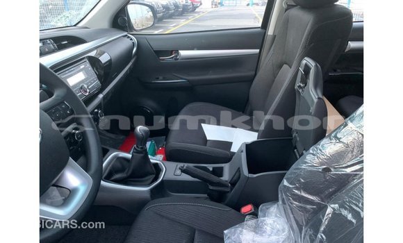 Buy Import Toyota Hilux Black Car in Import - Dubai in Bumthang Buy Import Toyota Hilux Black Car in Import - Dubai in Bumthang