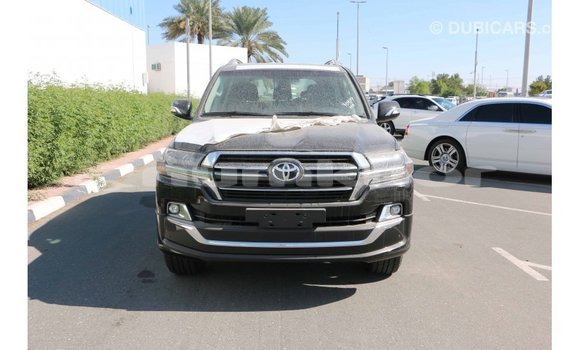 Buy Import Toyota Land Cruiser Black Car in Import - Dubai in Bumthang Buy Import Toyota Land Cruiser Black Car in Import - Dubai in Bumthang